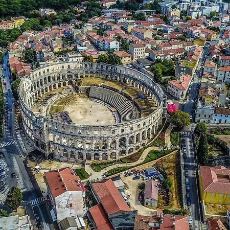 Apartament Colosseum View Pula Exterior photo