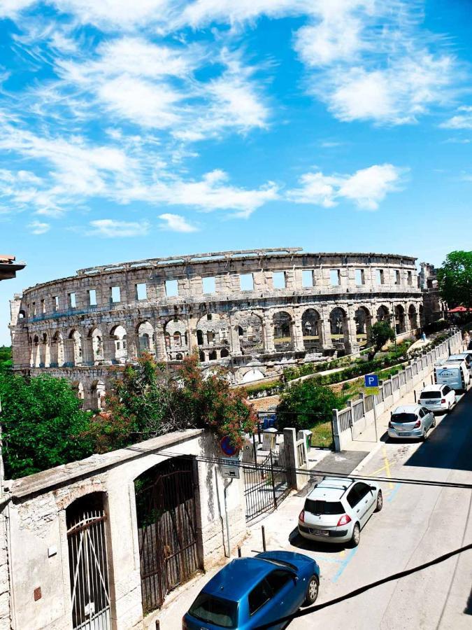 Apartmán Colosseum View *